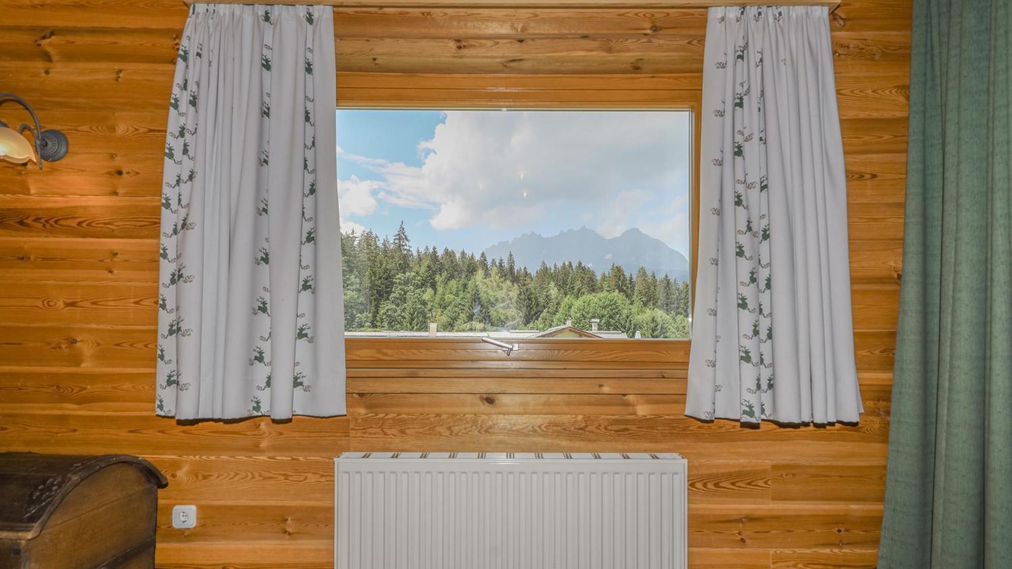 Gartenhotel Rosenhof Bei Kitzbuehel Oberndorf in Tirol Rom bilde